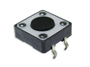 E020